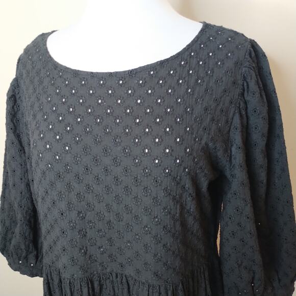 WAYF Eyelet Embroidered Tiered Dress Dede x Emily Collab - Picture 5 of 10